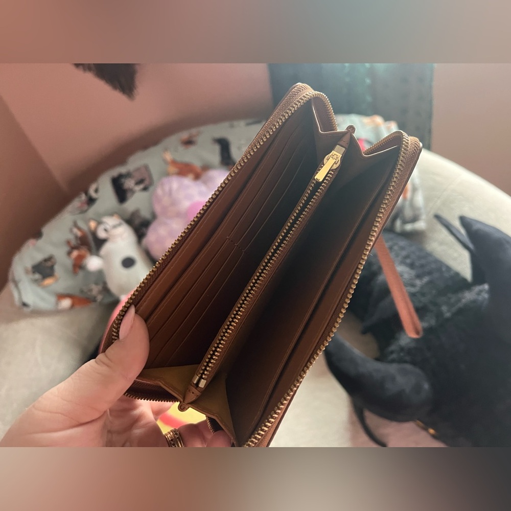 Marc Jacobs Leather Wallet